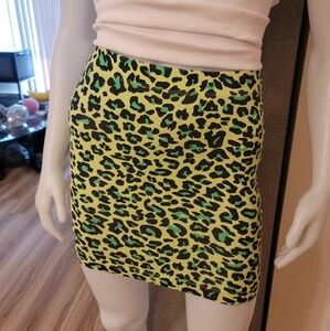 2000's y2k Leopard Print Mini Skirt Small Forever 21